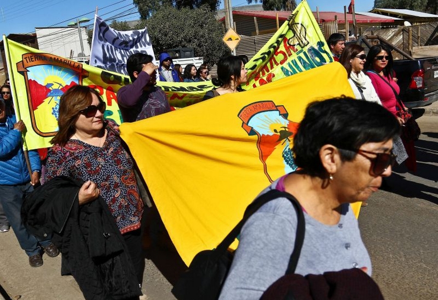 Marcha de profesores de Tierra Amarilla (Foto: Israel Chávez)
