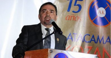 Exintendente de Atacama fue formalizado tras querella presentada por empresa minera