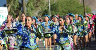 Carnaval Multicultural “Kellollampu 2024” llenó a Tierra Amarilla de música, colores y juventud